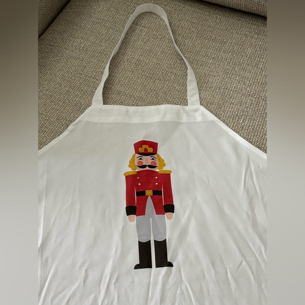 Holiday Apron (NWOT)